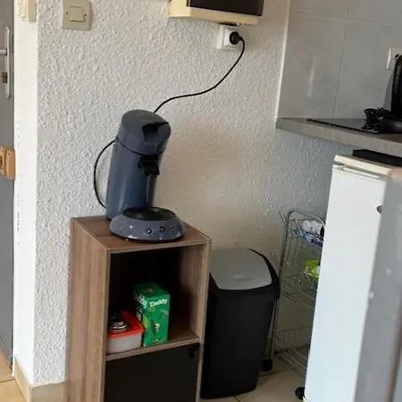 Loggia Mas De La Pinede Parking *