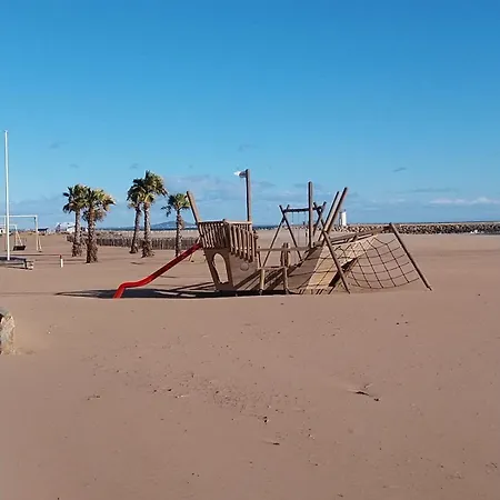 Loggia Mas De La Pinede Parking