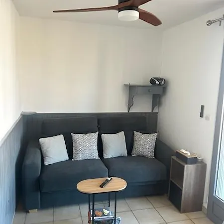아파트 Loggia Mas De La Pinede Parking 발라 플라주